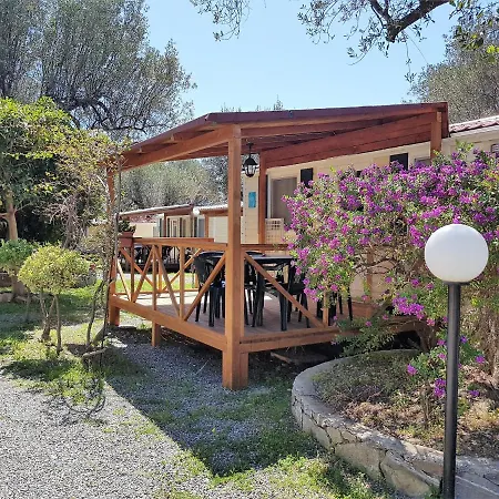 Villaggio Acquamarina 4* Caprioli