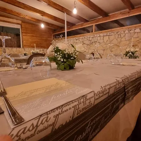 Villaggio Acquamarina Tatil parkı Caprioli