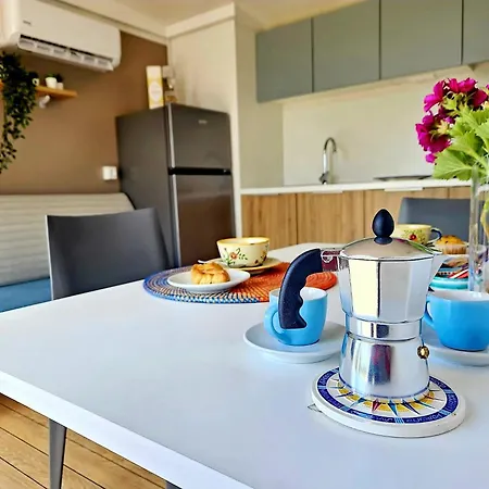 Villaggio Acquamarina 4* 卡普里奥里